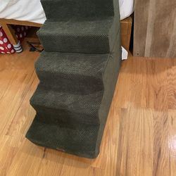 Foldable Zippered Pet Stairs Bed Brown New $75