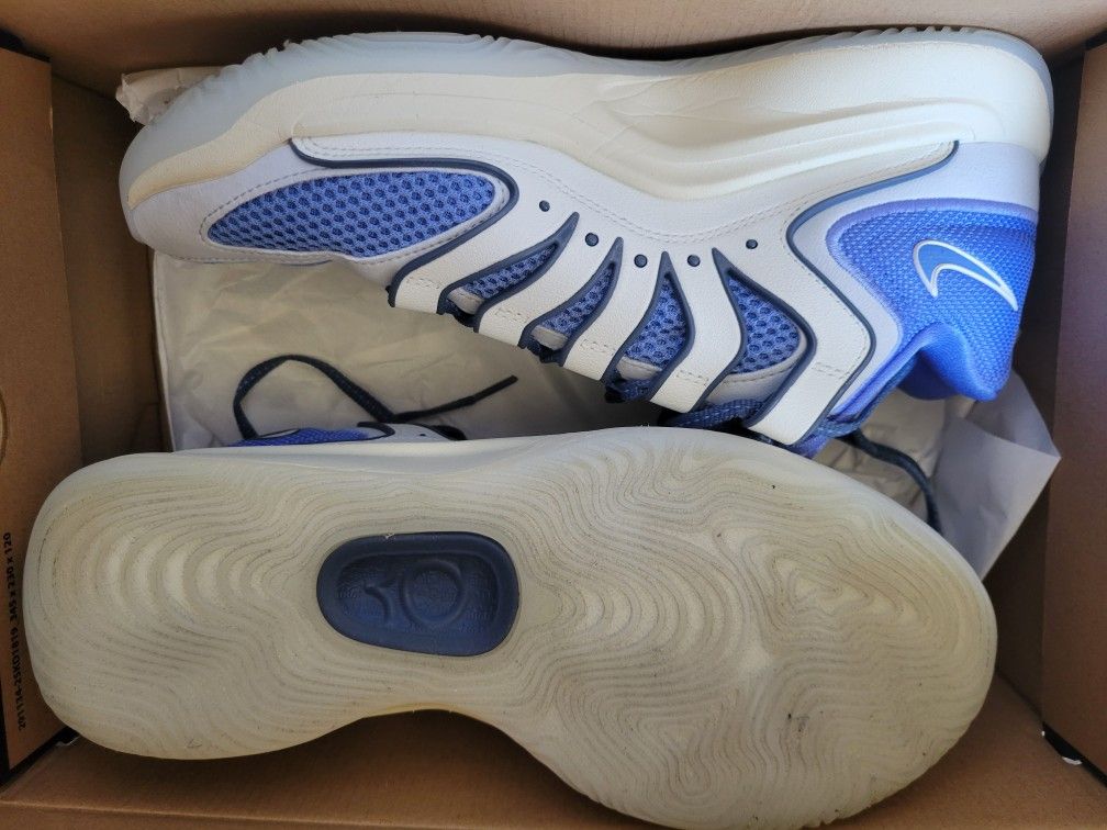 Nike Basketball Sneakers