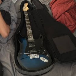 Electric Guitar (never used at all 