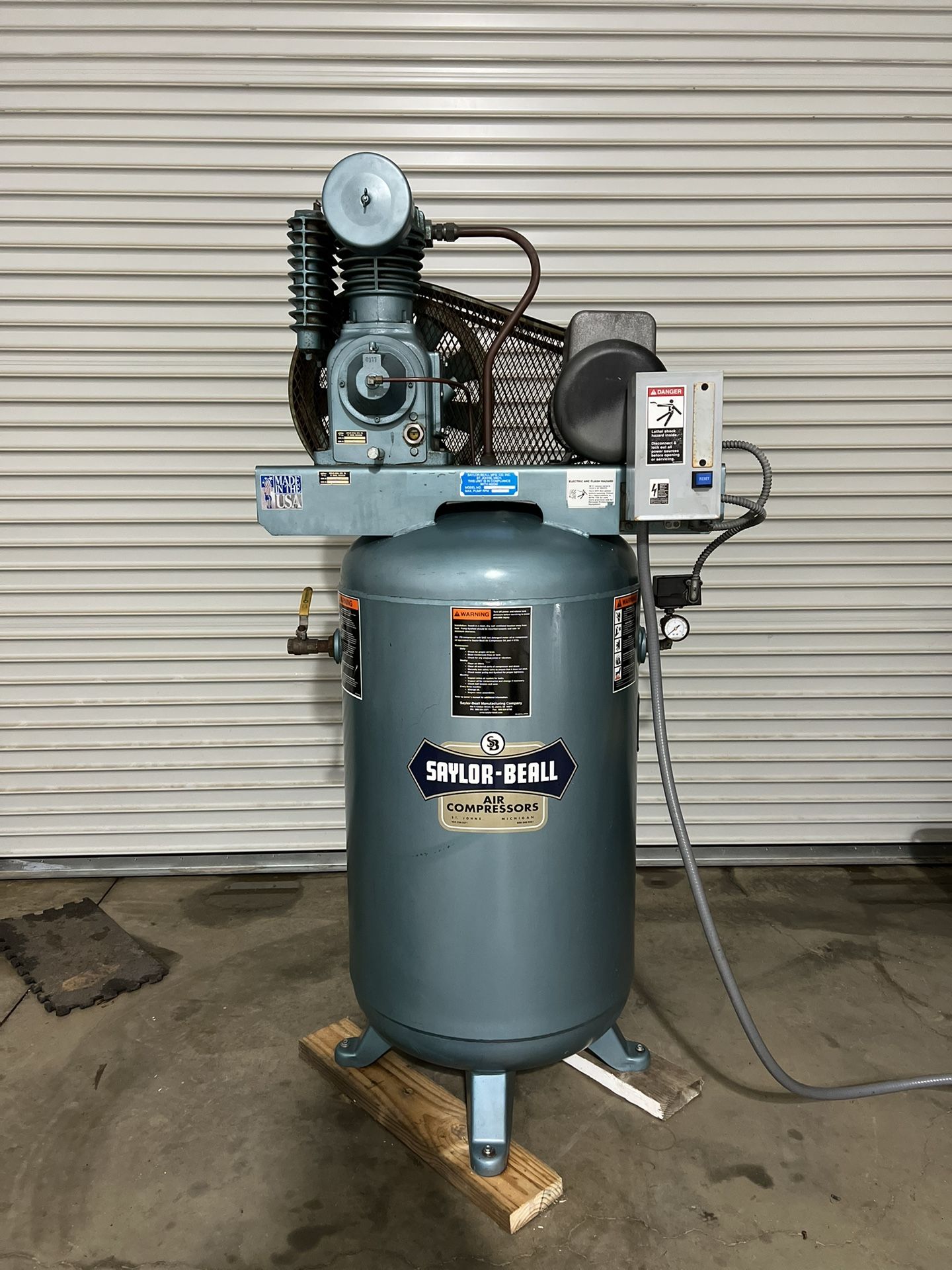 Air Compressor