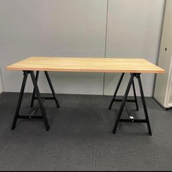 FINNVARD Ikea desk