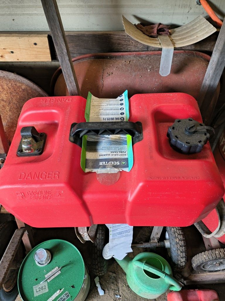 6 Gallon Boat Gas Tank
