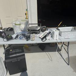 Huge Multifamily Garage Sale