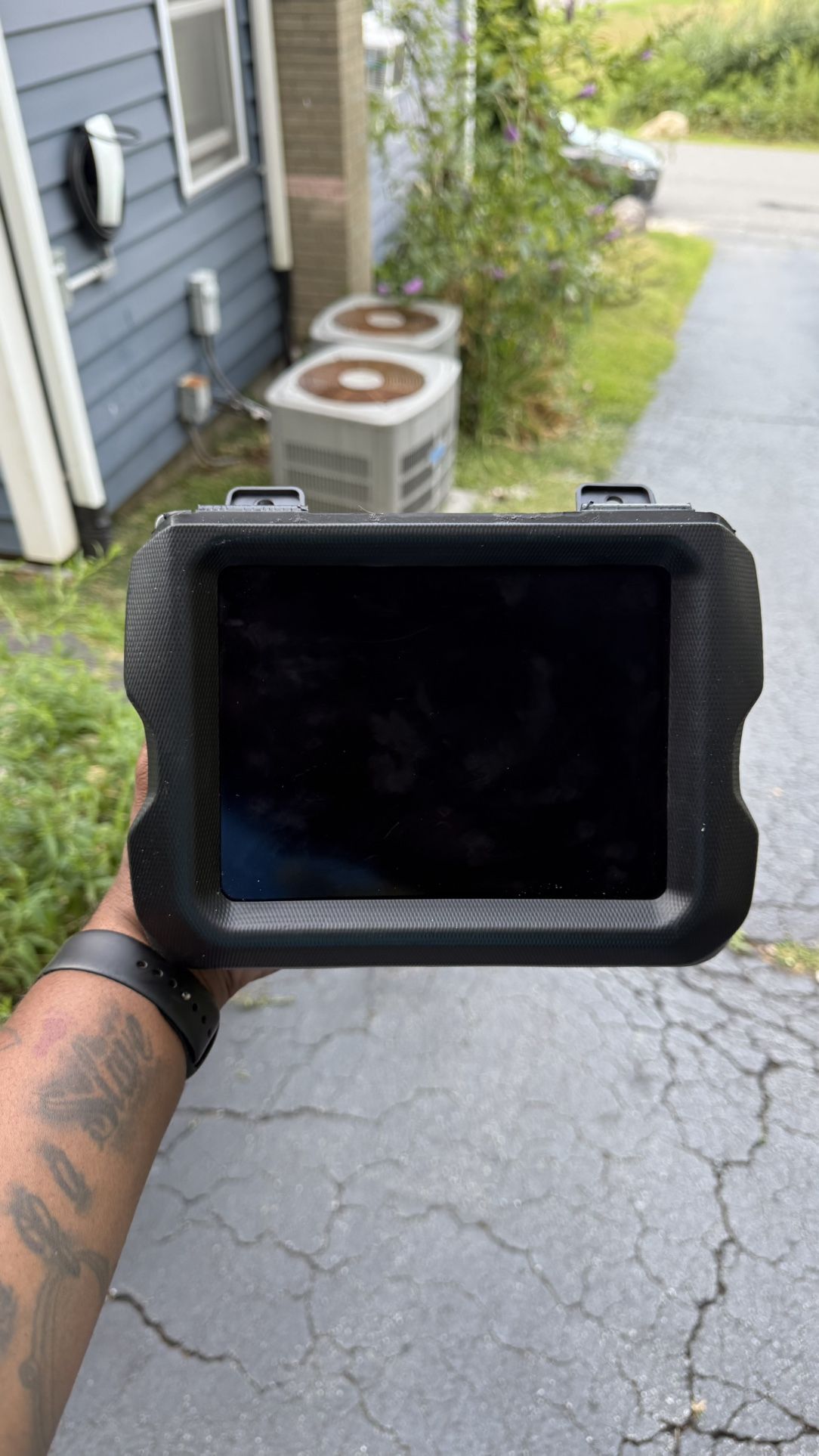 Uconnect® 4C NAV with 8.4–Inch Display for JEEP JL