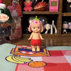 Authentic Sonny Angels - Strawberry Love Series Box Series - Lop Bunny