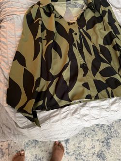 Olive Green Leaf Print Long Sleeve Button Down Shirt Large