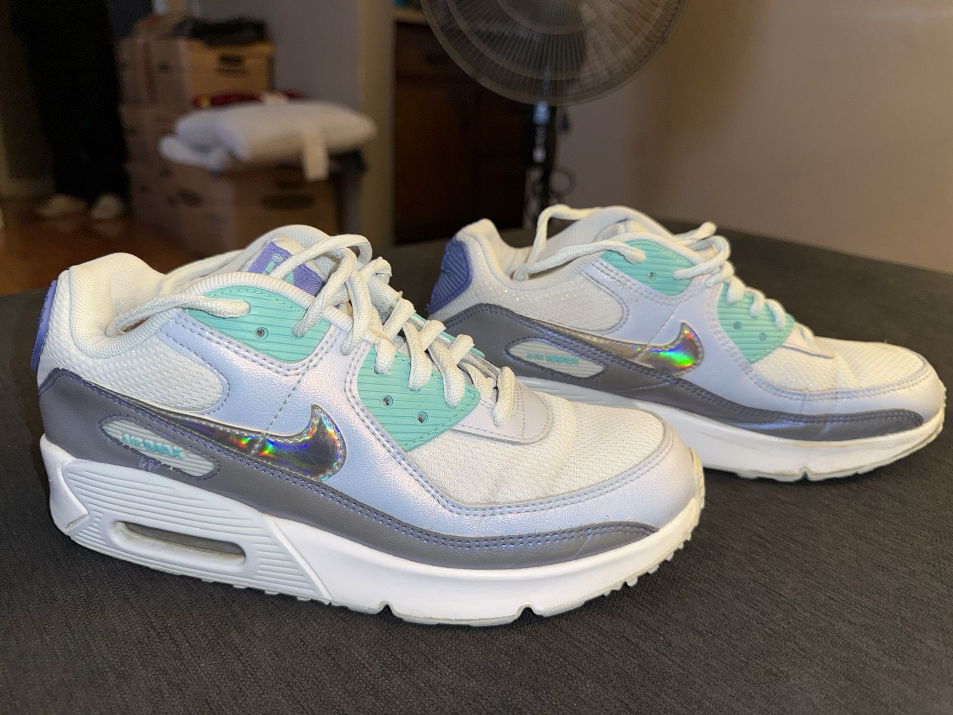 Nike Air Max 90 CT1966-400 size 7W Frozen Blue Aura White Sapphire