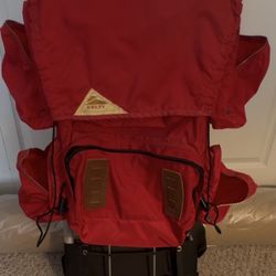 GET IT IN TIME FOR CHRISTMAS - KELTY BACKPACK EXTERNAL ALUMINUM FRAME - FOR  THAT ADVENTUROUS PERSON OR MAYBE FOR YOUR SELF.
