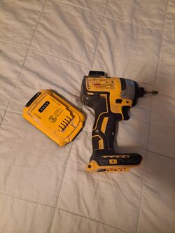 20V Brushless Dewalt Impact Driver With 2AH Battery