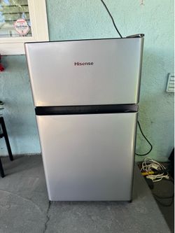 Mini Refrigerador 36” H
