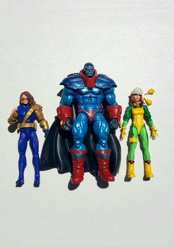 Marvel Legends Action Figures Bundle