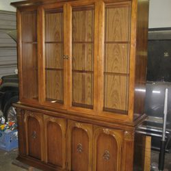 2-piece Dining Room China Cabinet - Vintage Buffet/Side Bar/Hutch