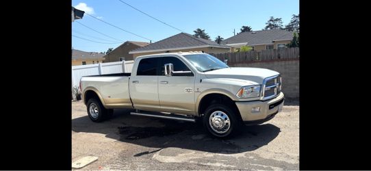 2017 Dodge RAM 3500 LongHorn Edition