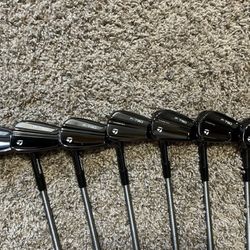 Slightly used P—790”s …..===__<
