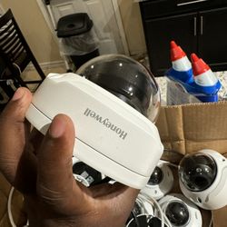 2 Honeywell  HD274HD4