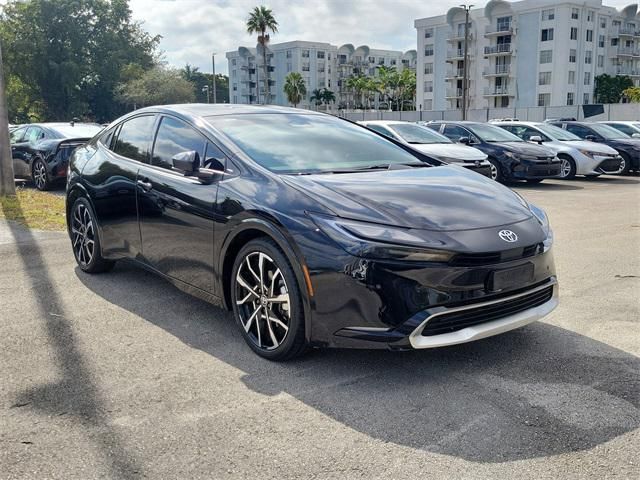 2025 Toyota Prius Plug-In Hybrid