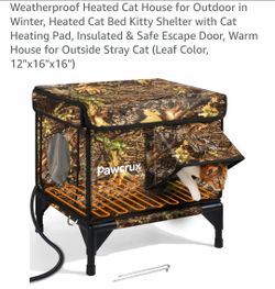 Heated cat house