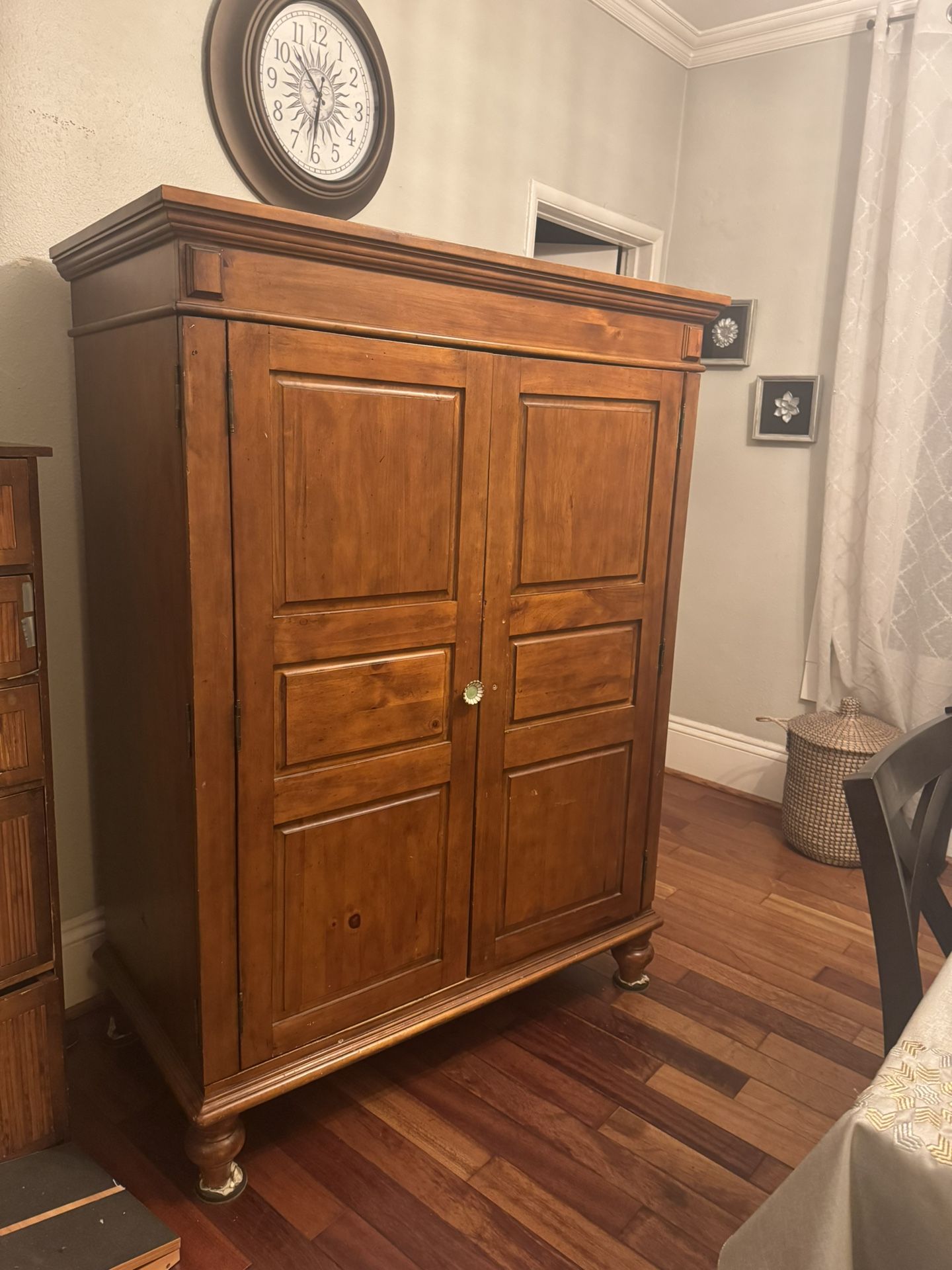 Computer desk/ Office