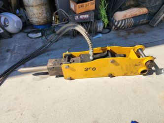Hydraulic Breaker Hammer Attachment – 350 for Mini Excavator / Digger