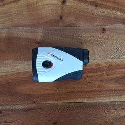 Barely Used Redtiger Slope Rangefinder With Vibration, Decimal Dist., Slope Options And SPEED (MP/H)