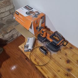 Ridgid 18V Compact Band Saw, Battery