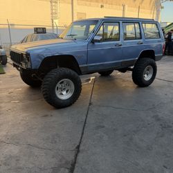 1998 Jeep Cherokee Laredo High Out Put 