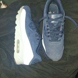 Nike Air Max Size 10.5