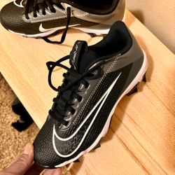 New Football Shoes Size 5 
