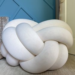 Design Within Reach Knot Chair