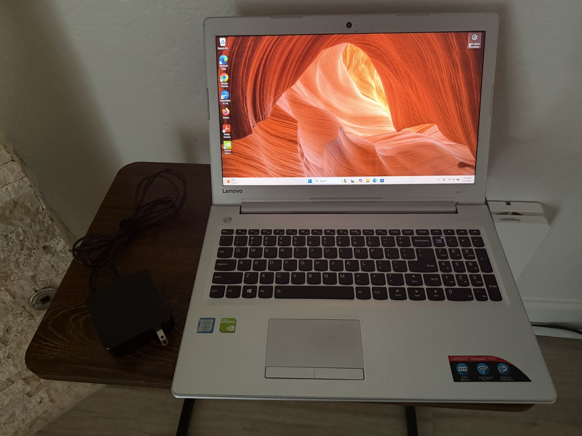 Lenovo 510 i7 2.7Ghz, 12GB RAm, 256GB SSD Hard Drive, Windows 11 Home, 15.6” Display