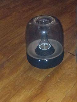 Harmon kardon aura studio