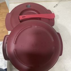 Tupperware Microwave Pressure Cooker 