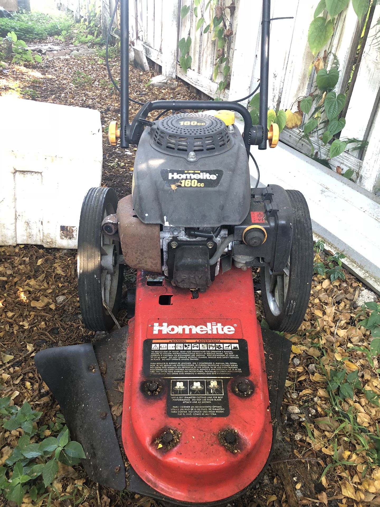 $25 Homelite field trimmer 160cc