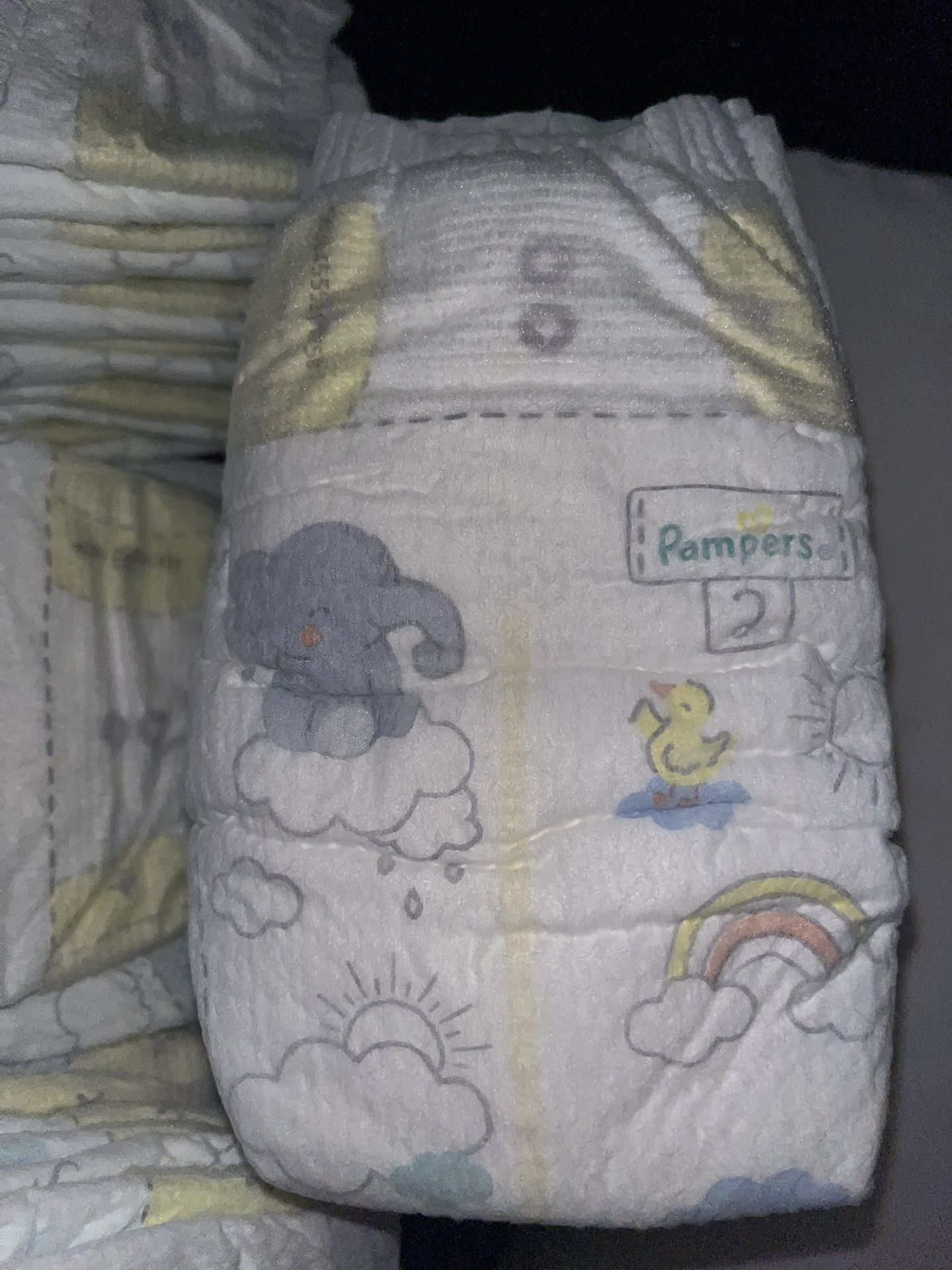 pampers