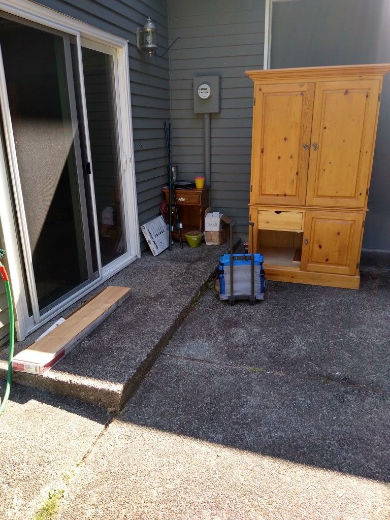 Free Furniture, Household Items for Sale in Bellevue, WA OfferUp