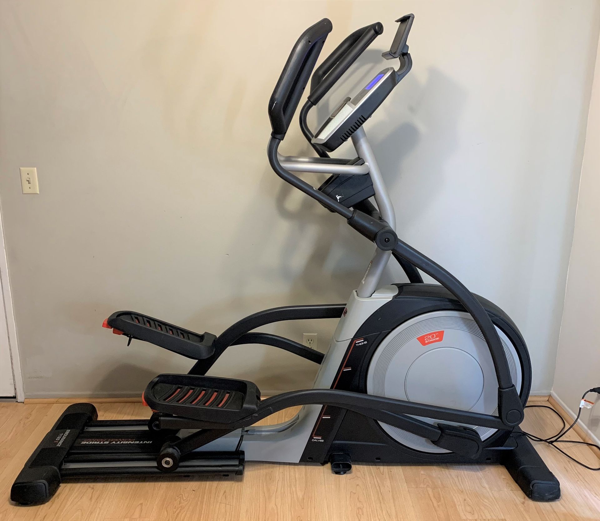 Proform Endurance 1120E Elliptical Stride-Trainer Exercise Workout Machine Fitness Cardio