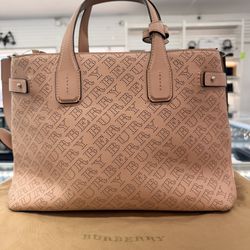 Burberry Tote in Pink (WMP017921)