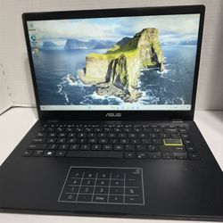 ASUS VIVOBOOK 14 WINDOWS 11 PRO Wi-Fi 5, USB Type-C, 10Hrs Battery Life,, HDMI OUTPUT WEBCAM 500GB SSD FAST AND RELIABLE  NO ISSUES WHATSOEVER CHARGER