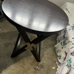 Round Table 