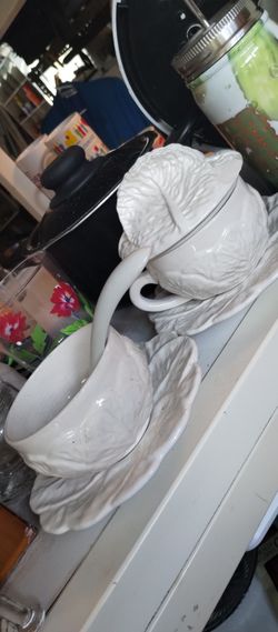 Dishes all 1 dollars