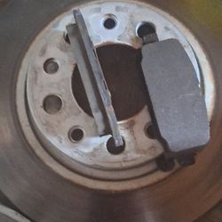 Brake Pads And Rotors 2017-2022 Jeep Compass 