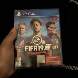 FIFA19- Legacy Edition 