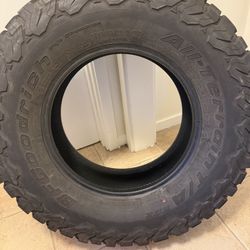 Tire 285-70-r70 BFGoodrich 