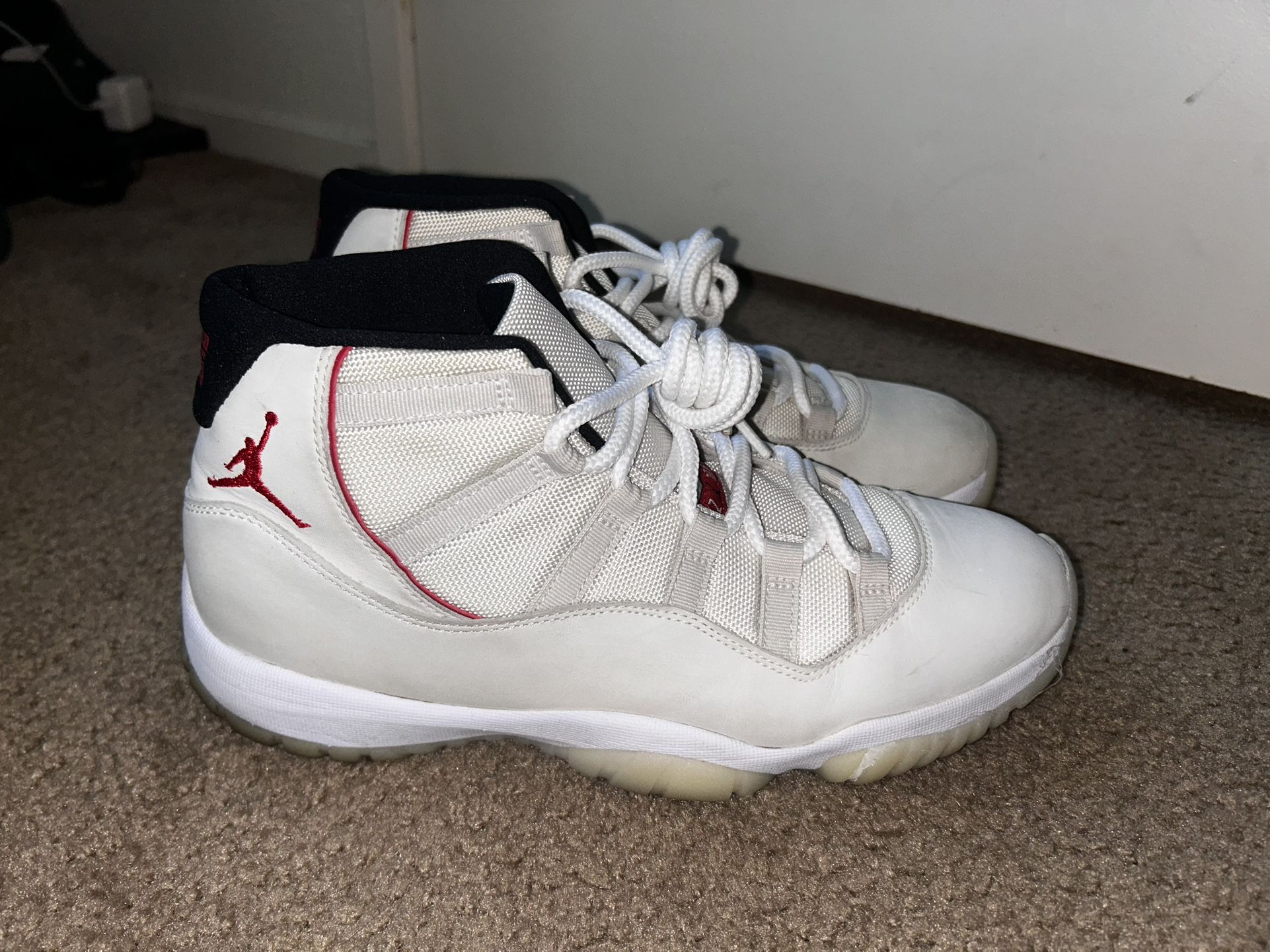 Jordan 11 Retro Platinum Tint