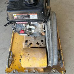 Plate Compactor $70 per day 
Power brush $70 per day 
Jack hammer makita $70 per day 
Trimiadora $70 per day 
Motocierra $70 per day 
Cajas de clavos 