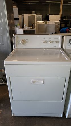 Kenmore washer and dryer set in good working condition