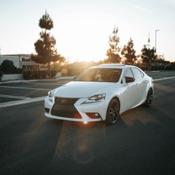 2016 Lexus IS 200t