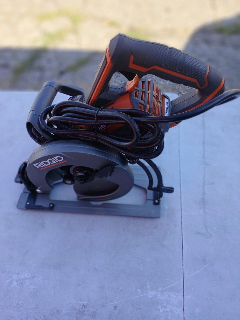 Sierra Sircular Ridgid De Luz 7 Un Curto