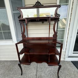 Antique Wood Display Shelf / Étagère