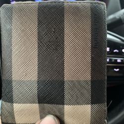 Men’s Designer Plaid Burberry Wallet